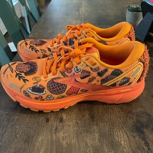 Brooks Ghosts 14 thanksgiving theme running shoes.